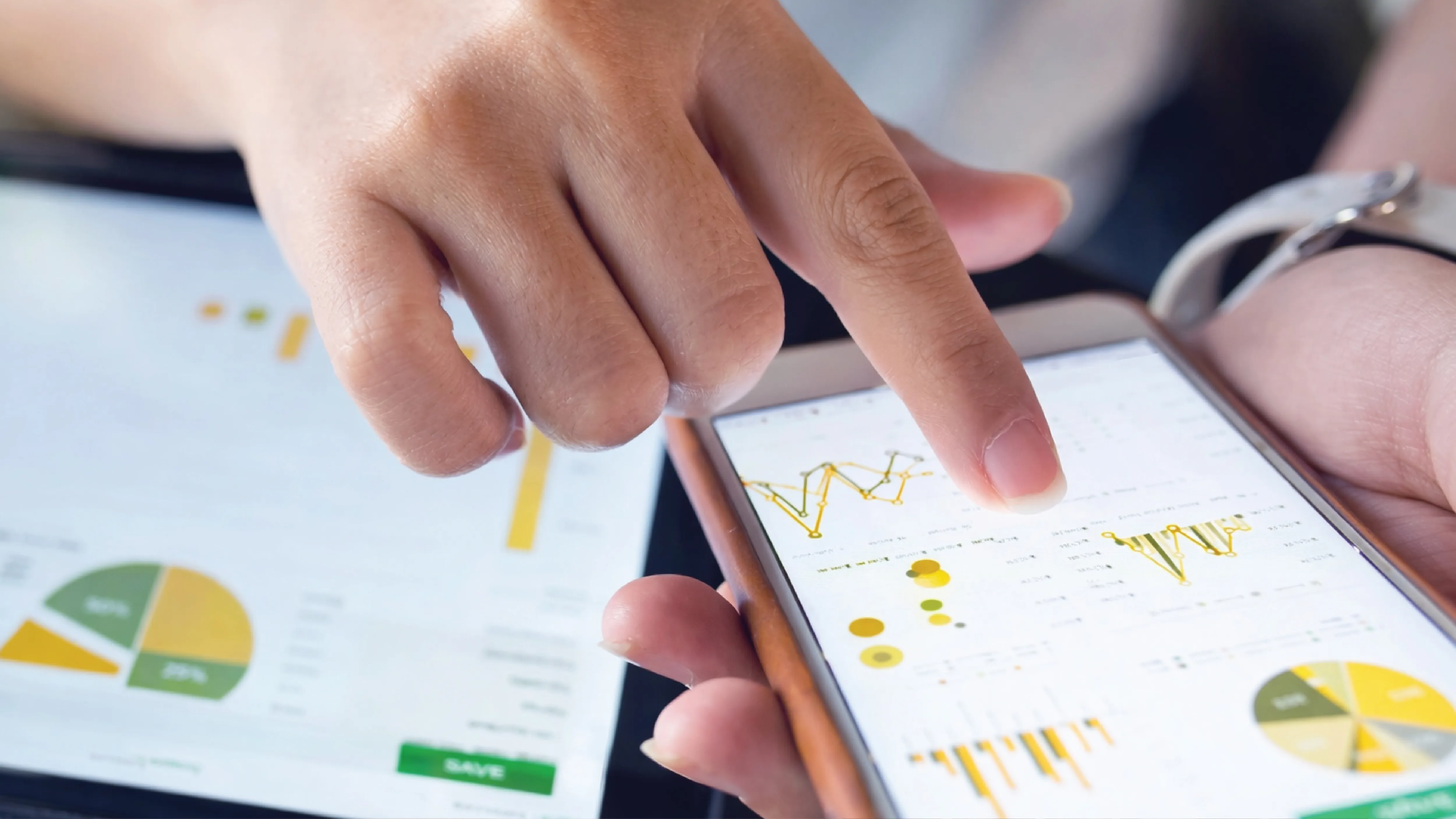 What to Consider Before Hiring Digital Marketing Analytics Services in Tabuk